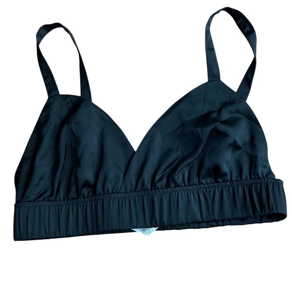 Forever 21 Black Crop Top Bra Style Elastic Band‎ Adjustable Straps